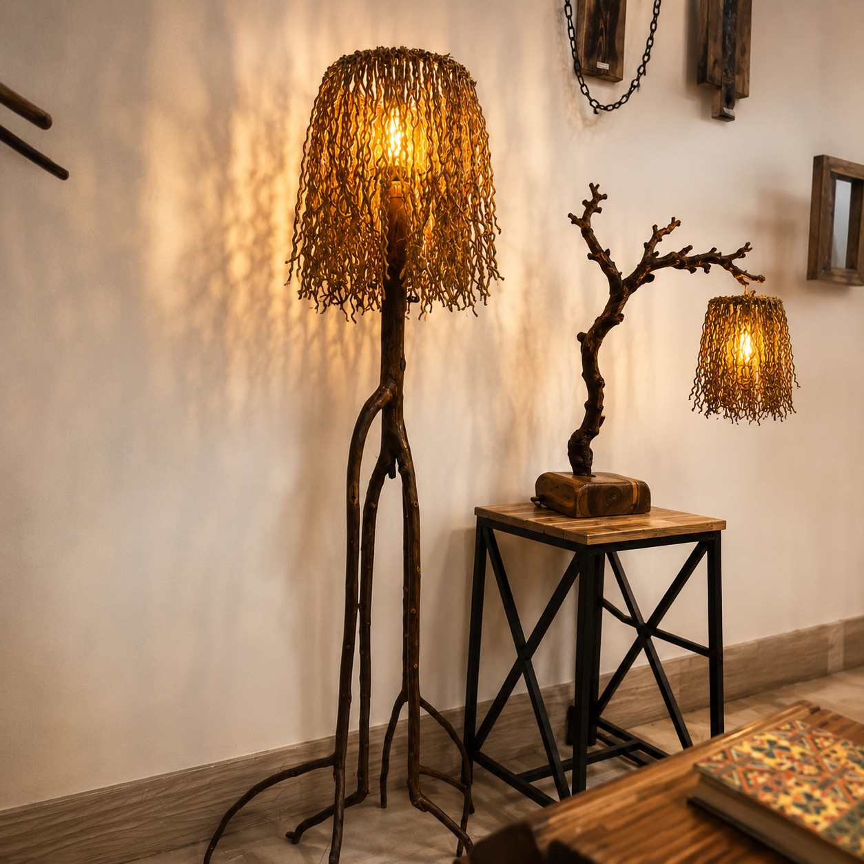 آباژور ایستاده چوبی